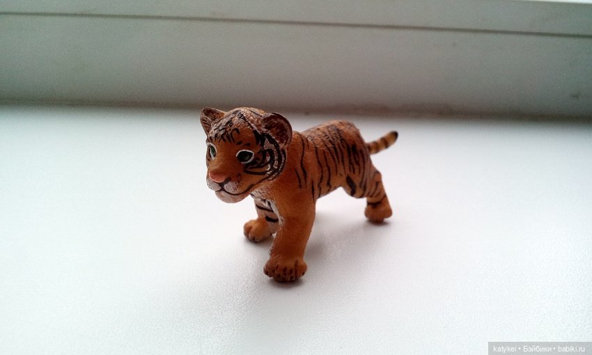 Дезил поздравляет всех с Новым годом