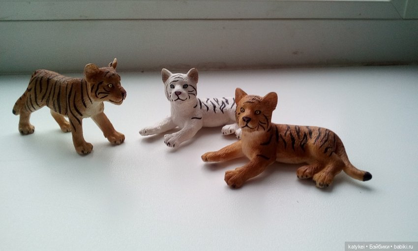 Дезил поздравляет всех с Новым годом