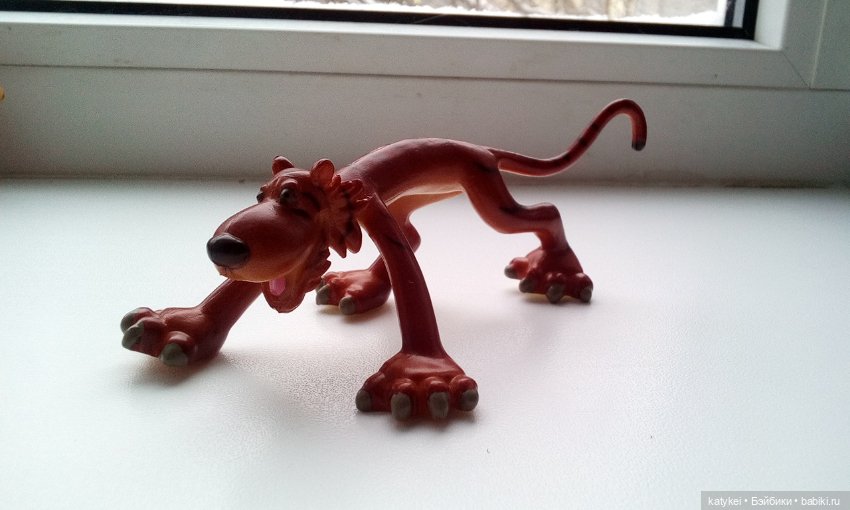 Дезил поздравляет всех с Новым годом