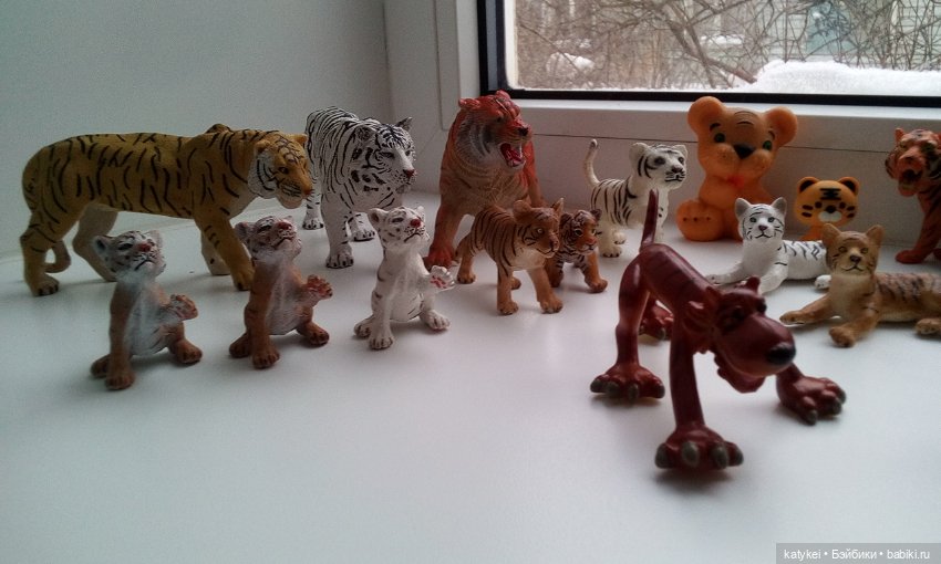 Дезил поздравляет всех с Новым годом (фото 7)