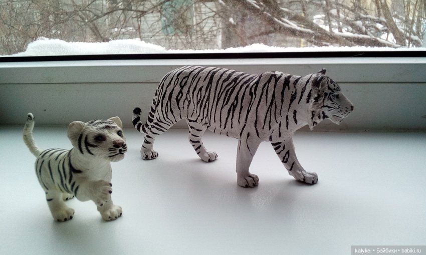 Дезил поздравляет всех с Новым годом