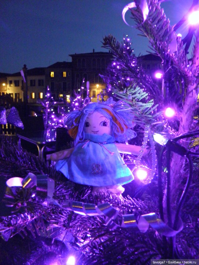 С Новым Годом от девочки по имени Радость из Венеции