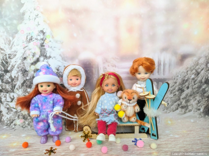 С Новым годом — Домашние коллекции кукол: фото собраний (фото 4)