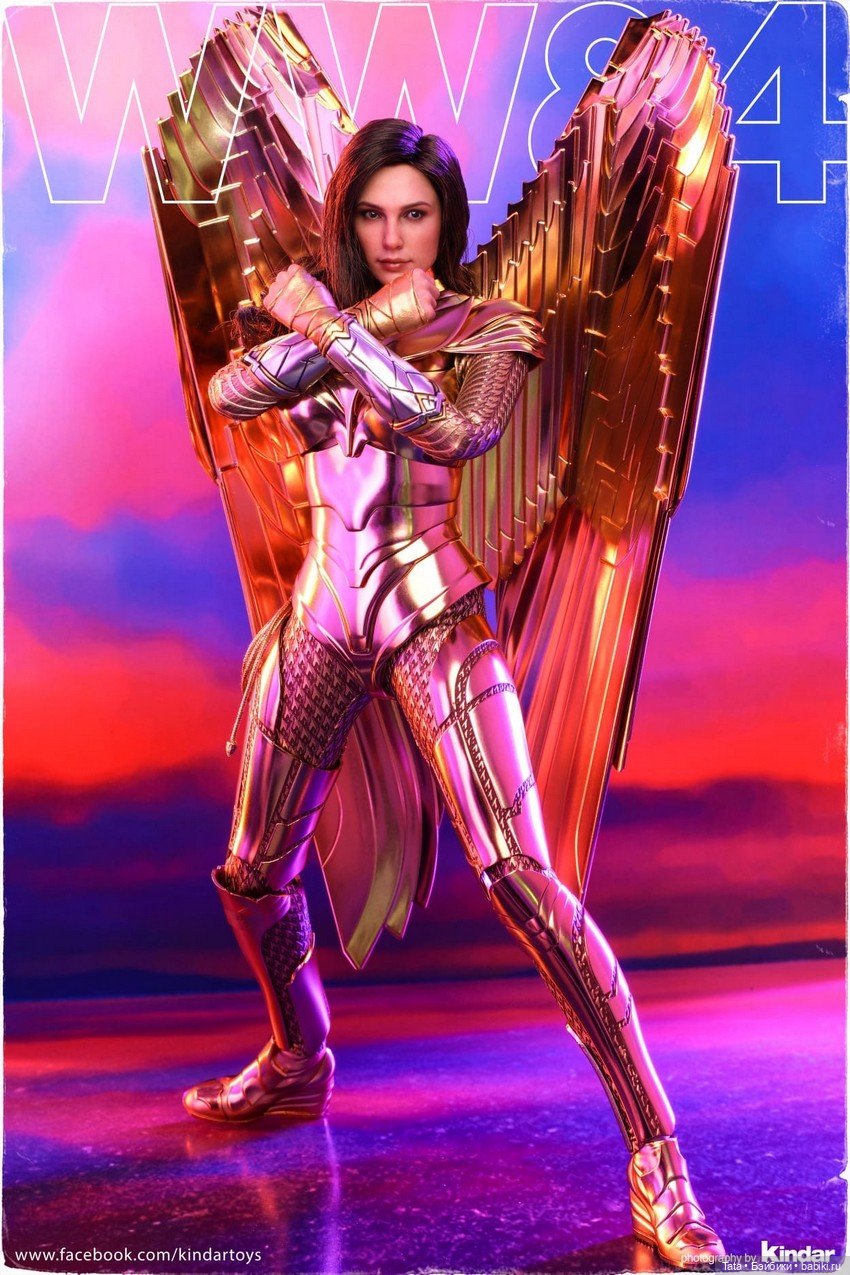В Гонконге состоялся релиз фигурки Чудо Женщины в золотой броне от Hot Toys (фото 6)