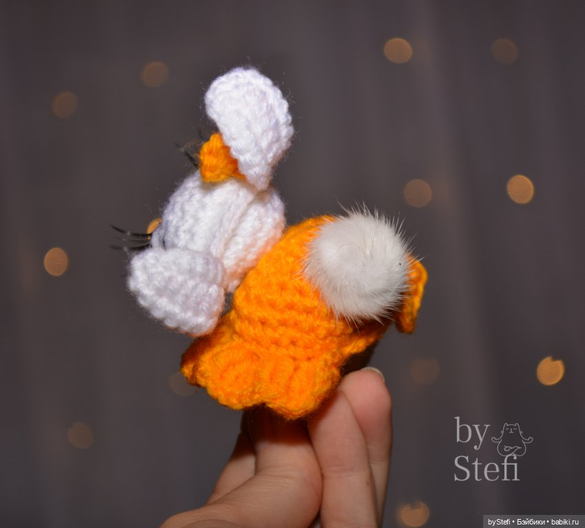 Ещё один зайчишка. Зайчиха. Магнитик (фото 3)