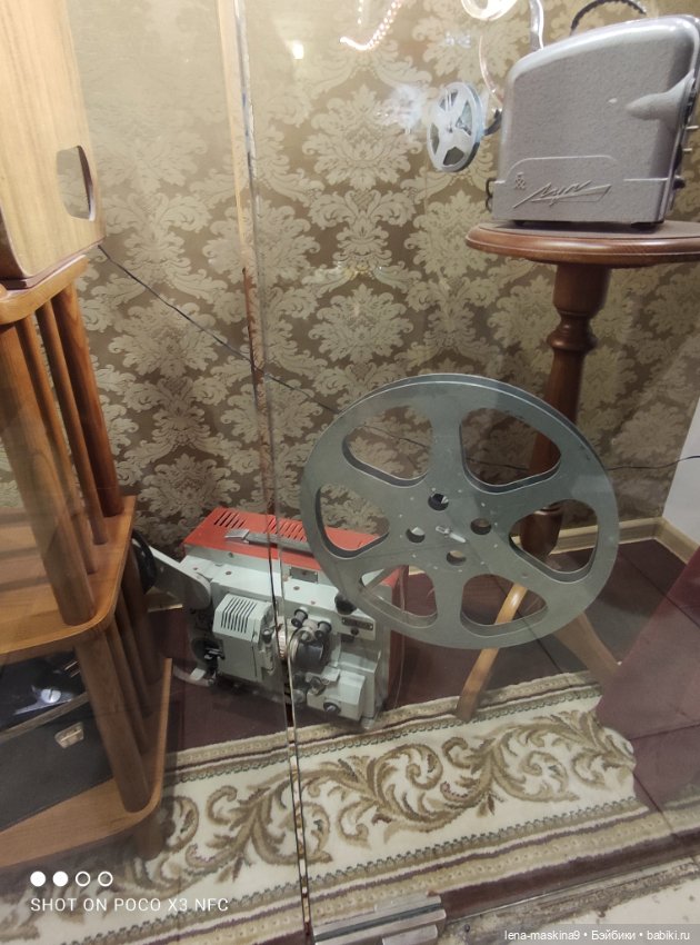 Зайчата, Стеша и Марфа в Гуме (фото 9)