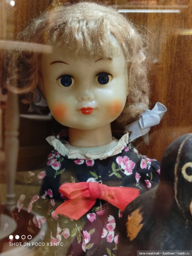 Зайчата, Стеша и Марфа в детском Гуме