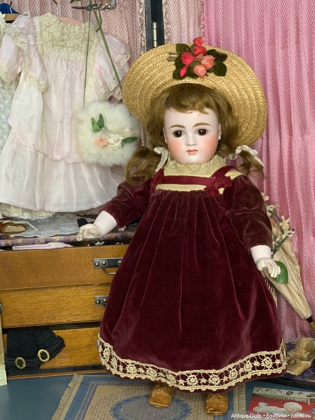 Красавица Kestner 8 с шикарным приданным (фото 10)