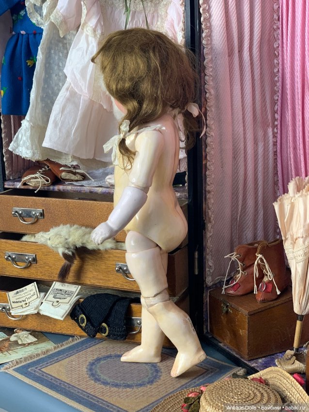 Красавица Kestner 8 с шикарным приданным