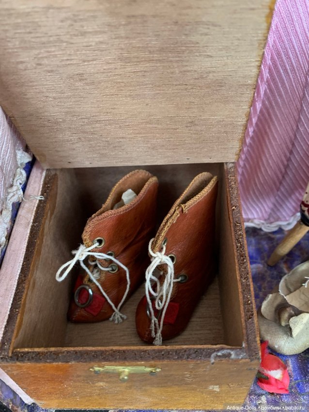 Красавица Kestner 8 с шикарным приданным