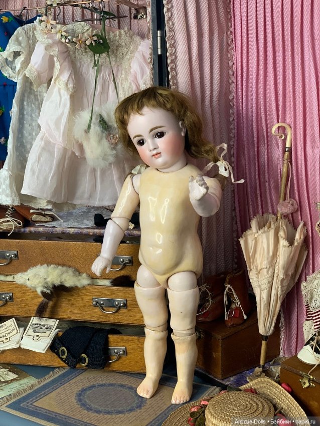 Красавица Kestner 8 с шикарным приданным