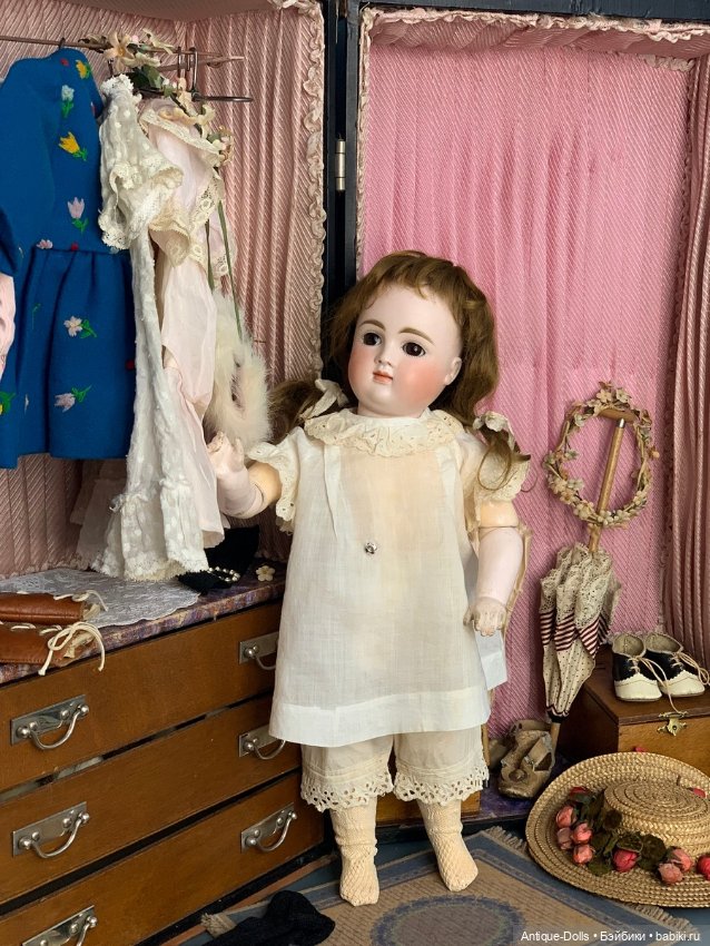 Красавица Kestner 8 с шикарным приданным