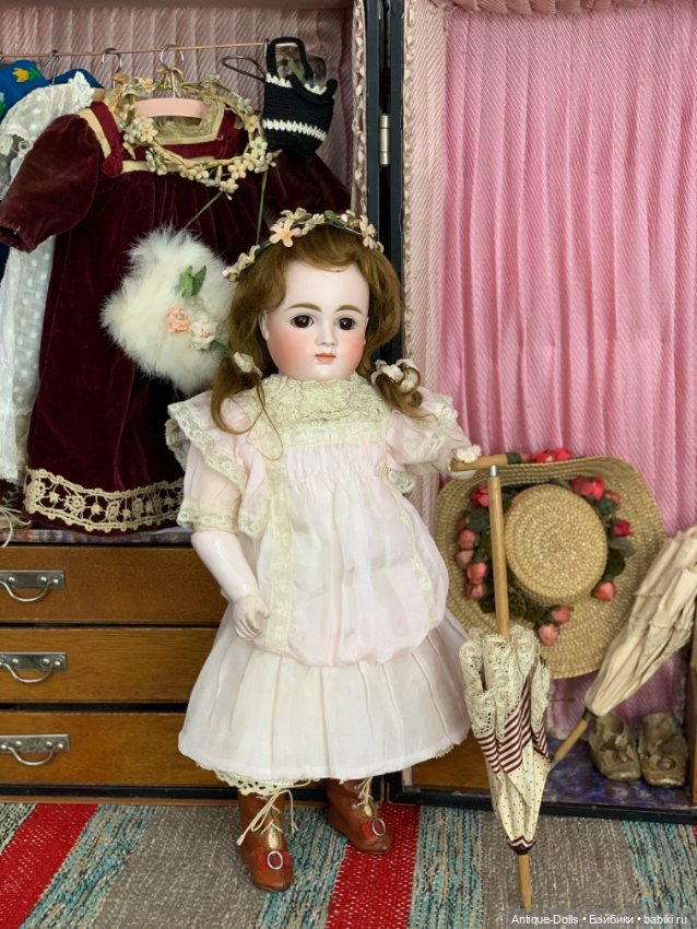 Красавица Kestner 8 с шикарным приданным