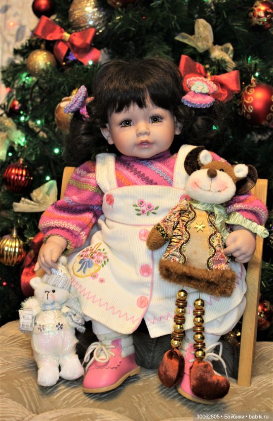 Адорочки возле елочки — Куклы Adora (Адора): коллекционные виниловые (фото 8)