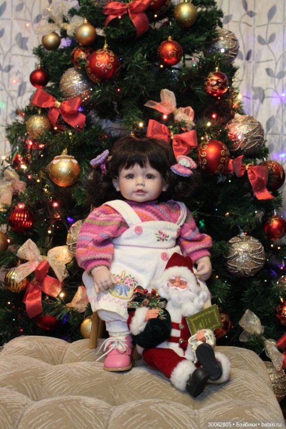 Адорочки возле елочки — Куклы Adora (Адора): коллекционные виниловые (фото 9)