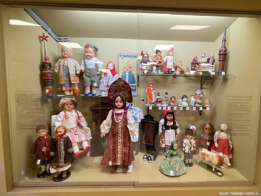 «Жили-были куклы и люди» выставка кукол в Иркутске