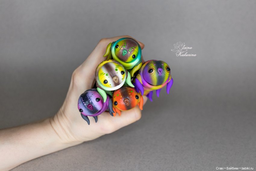 Новая компания шарнирных гусеничек