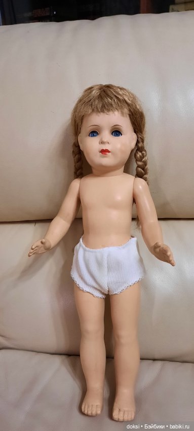 Помогите опознать девочку, нет клейм, никаких опознавательных знаков... добавлены фото в паричке