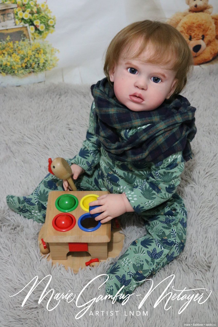 Toni скульптора Régina Swialkowski, автор прототипа Marie Metayer