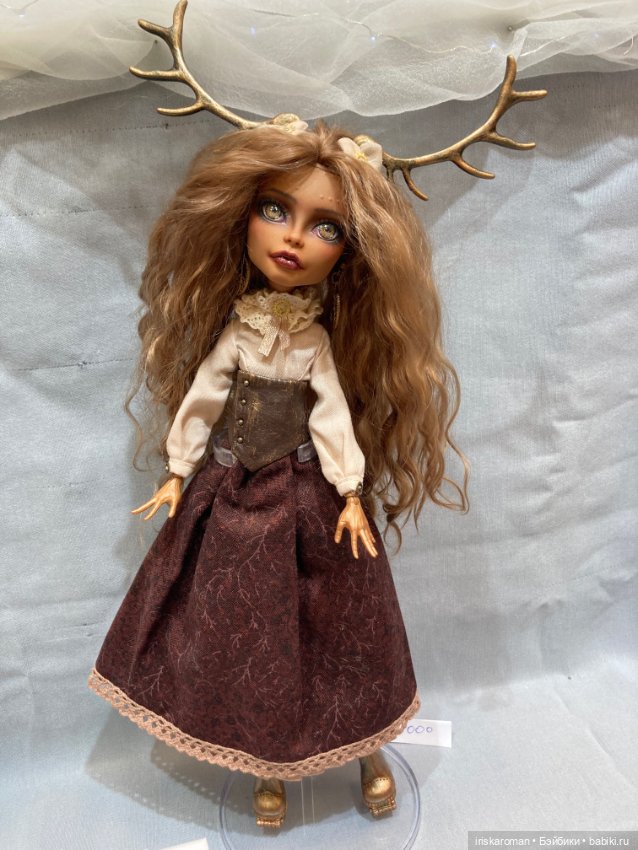 Время кукол 2021 — Авторские игрушки из разных материалов: синельная проволока