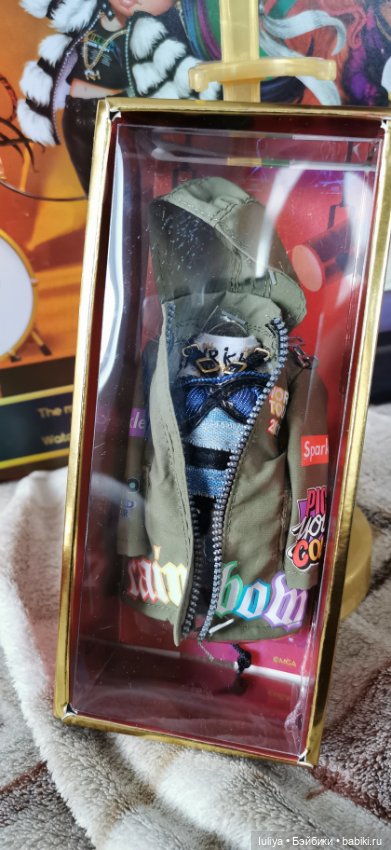 Распаковка Ванессы — Куклы Rainbow High (Рейнбоу Хай