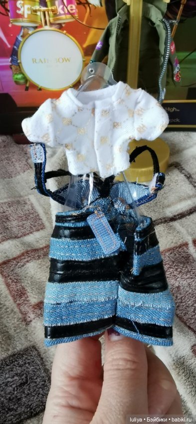 Распаковка Ванессы — Куклы Rainbow High (Рейнбоу Хай