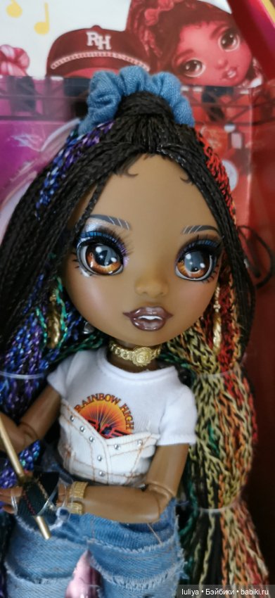 Распаковка Ванессы — Куклы Rainbow High (Рейнбоу Хай