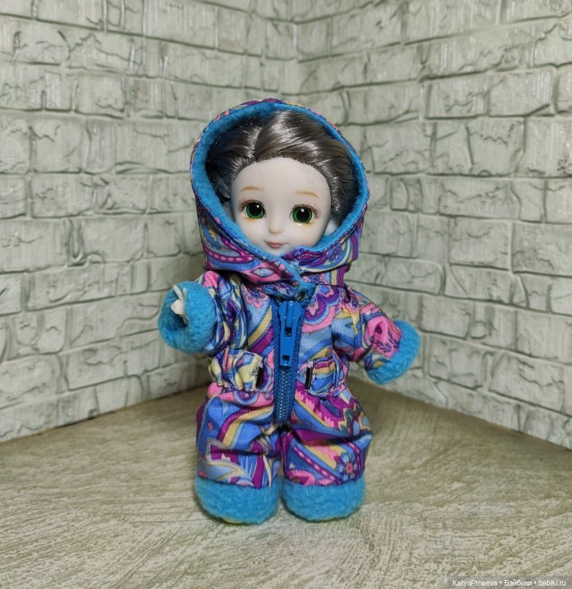 Комбез для Сони превращается в (фото 2)