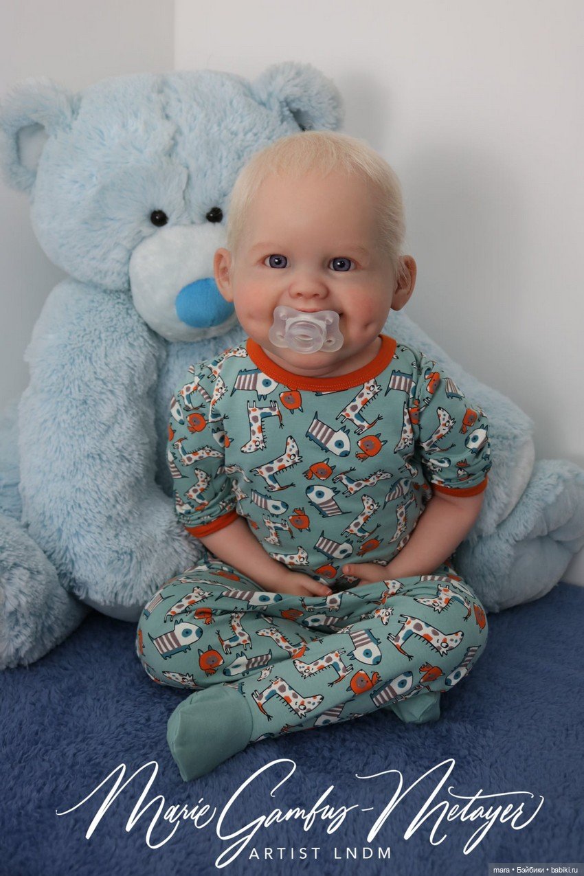 Dimples скульптора Ping Lau, автор прототипа Marie Metayer