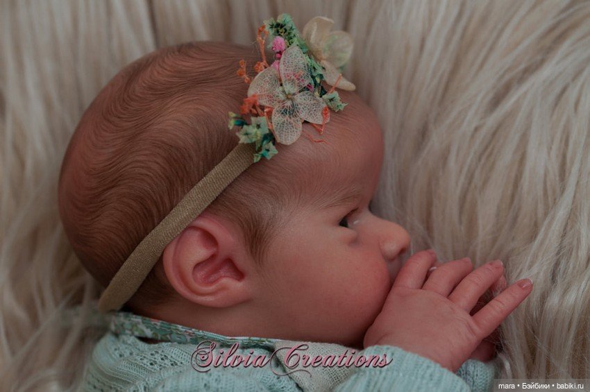 Ayla скульптора Tay Freitas, автор прототипа Silvia Ezquerra