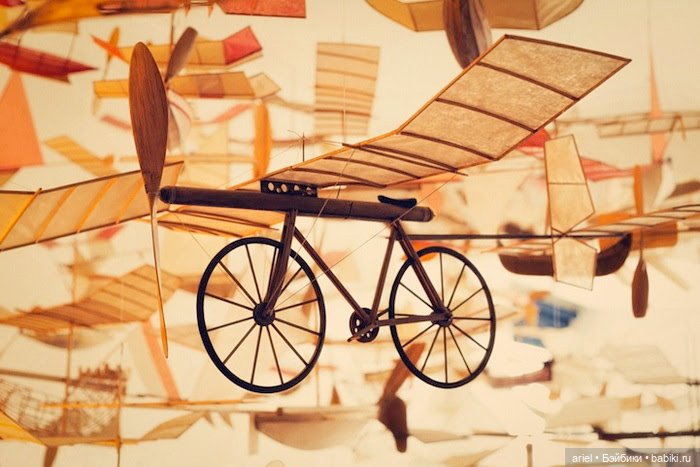 Сотни летучих кораблей в сказочной мастерской Луиджи Прина (Luigi Prina) (фото 3)