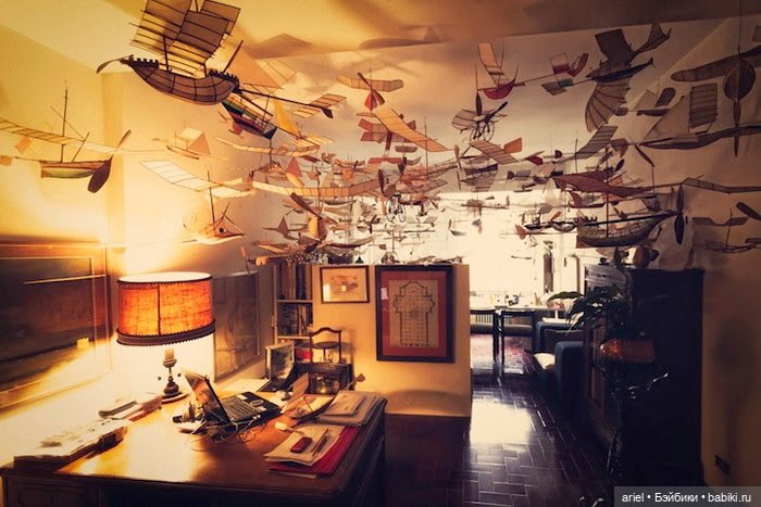 Сотни летучих кораблей в сказочной мастерской Луиджи Прина (Luigi Prina)