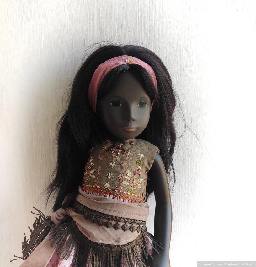 Саши и разные наряды. Кора в платьях этник💝 (фото 5)