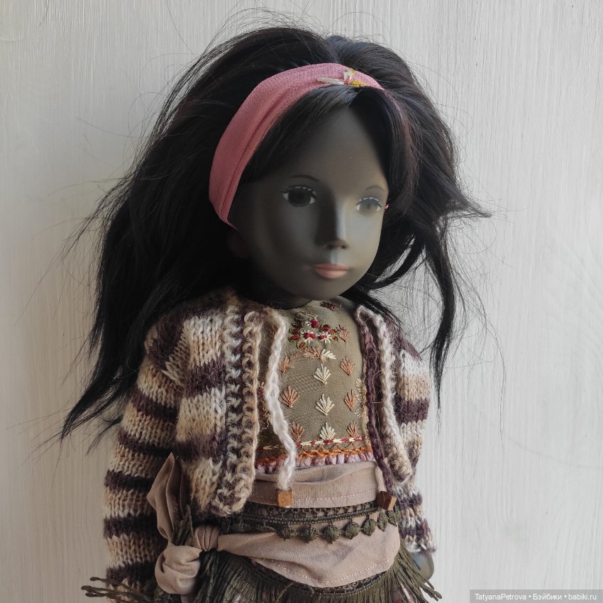 Саши и разные наряды. Кора в платьях этник💝 (фото 9)