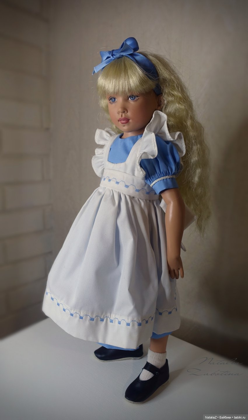 Загадочная Алиса из Страны Чудес Хелен Киш — почему другая (фото 4)