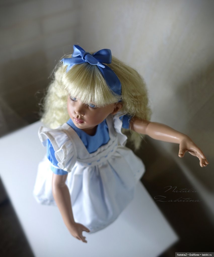 Загадочная Алиса из Страны Чудес Хелен Киш — почему другая