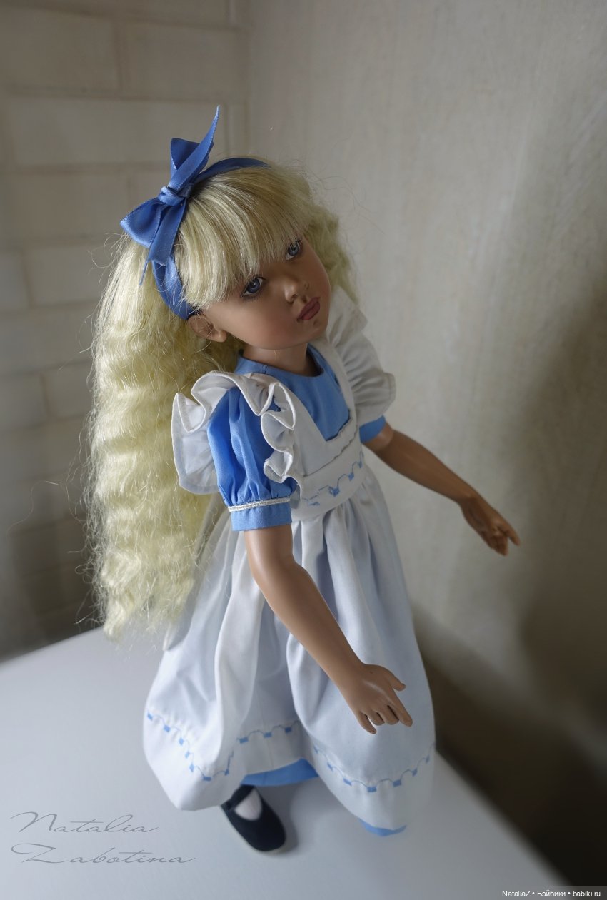 Загадочная Алиса из Страны Чудес Хелен Киш — почему другая (фото 10)