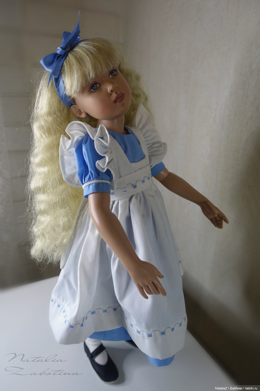 Загадочная Алиса из Страны Чудес Хелен Киш — почему другая