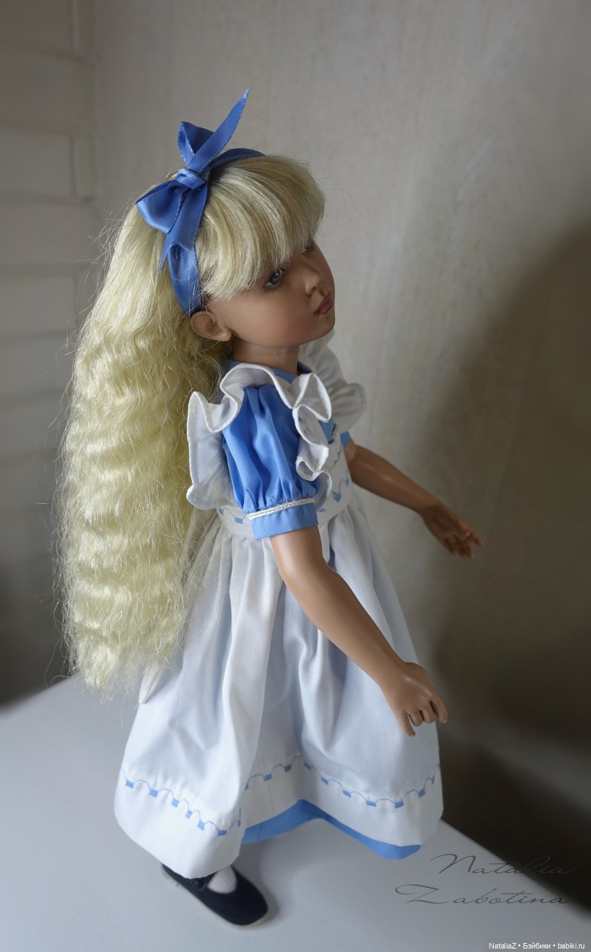 Загадочная Алиса из Страны Чудес Хелен Киш — почему другая (фото 9)