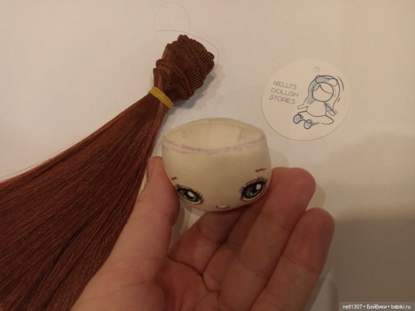 Волосы для текстильной куклы - пришиваем трессы к голове!