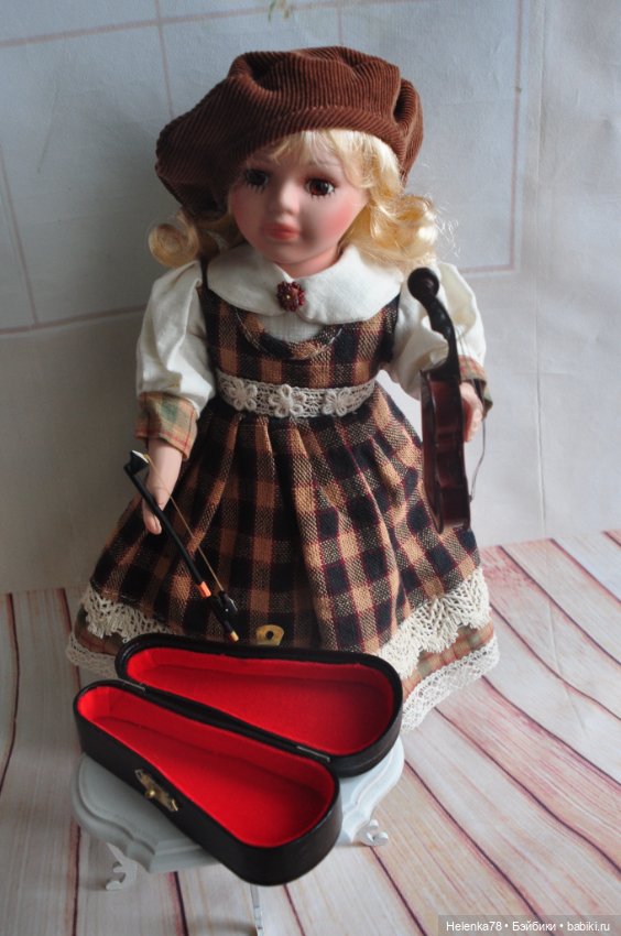 Девушкам свойственно голову терять (фото 7)