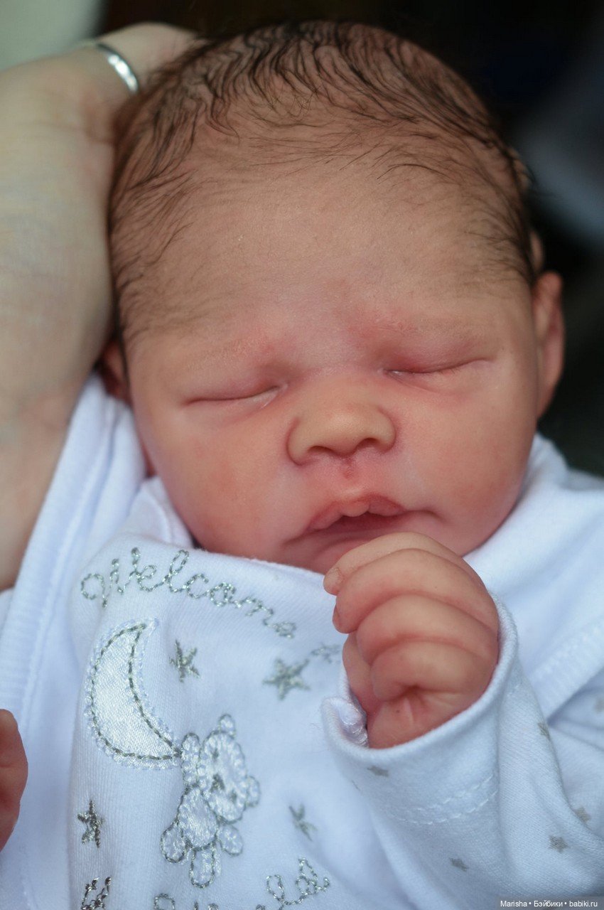 Lou скульптора Severine Piret, автор прототипа Kelly Dudley