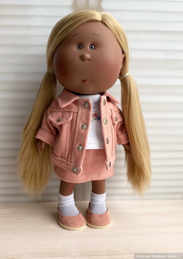 Мия от Nines D’Onil — Куклы Nines d'Onil (Нинес): Миа (Mia)