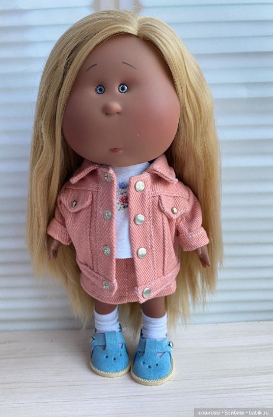 Мия от Nines D’Onil — Куклы Nines d'Onil (Нинес): Миа (Mia)