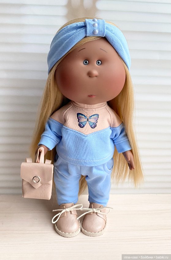 Мия от Nines D’Onil — Куклы Nines d'Onil (Нинес): Миа (Mia) (фото 2)