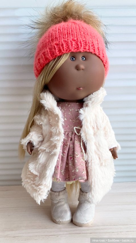 Мия от Nines D’Onil — Куклы Nines d'Onil (Нинес): Миа (Mia)