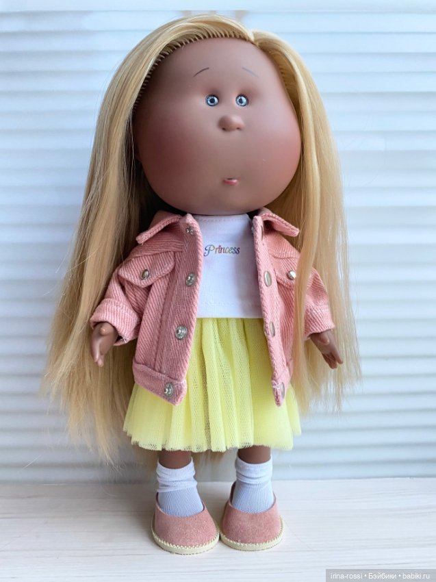 Мия от Nines D’Onil — Куклы Nines d'Onil (Нинес): Миа (Mia)