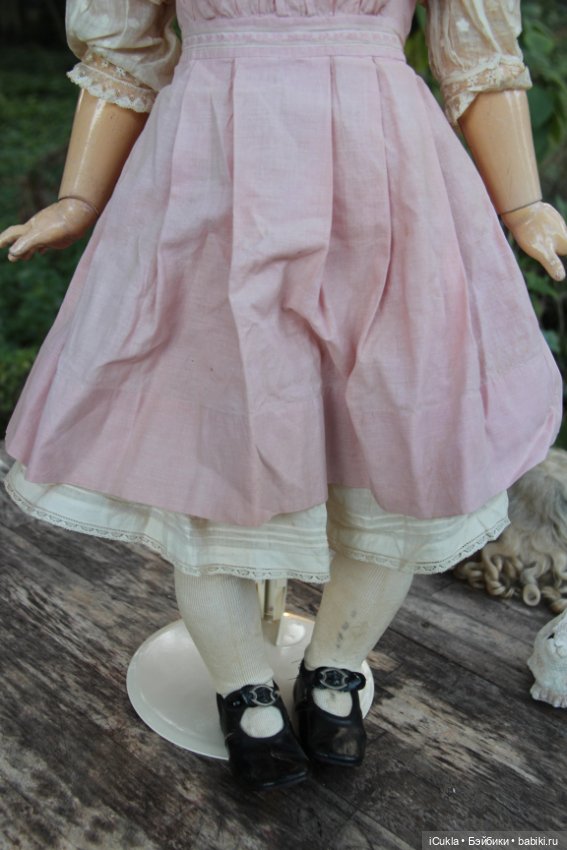 Симонка привела подружку. Новая антикварная девочка 33"