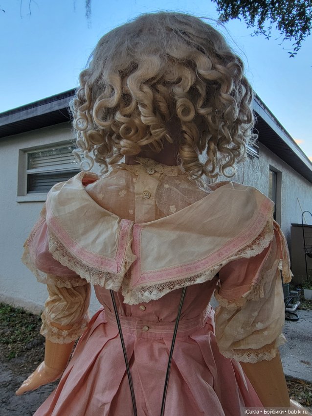 Симонка привела подружку. Новая антикварная девочка 33"