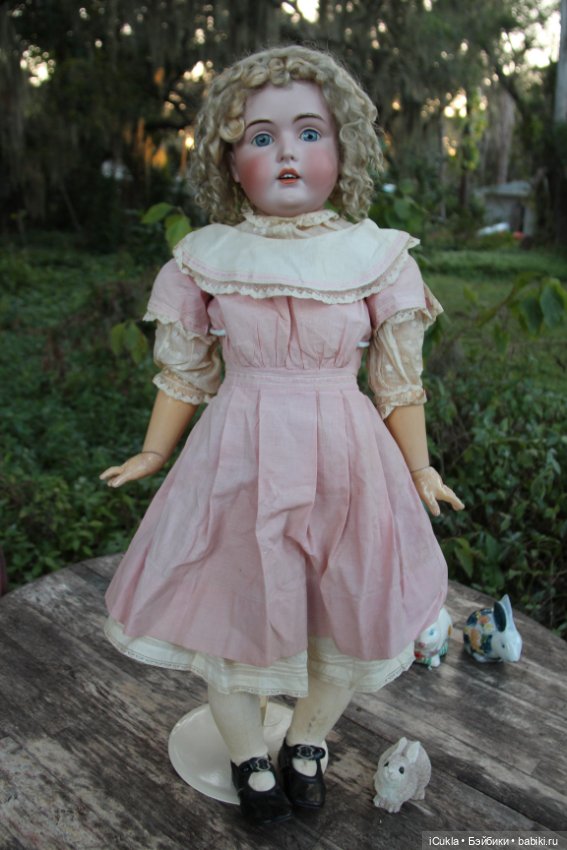 Симонка привела подружку. Новая антикварная девочка 33"